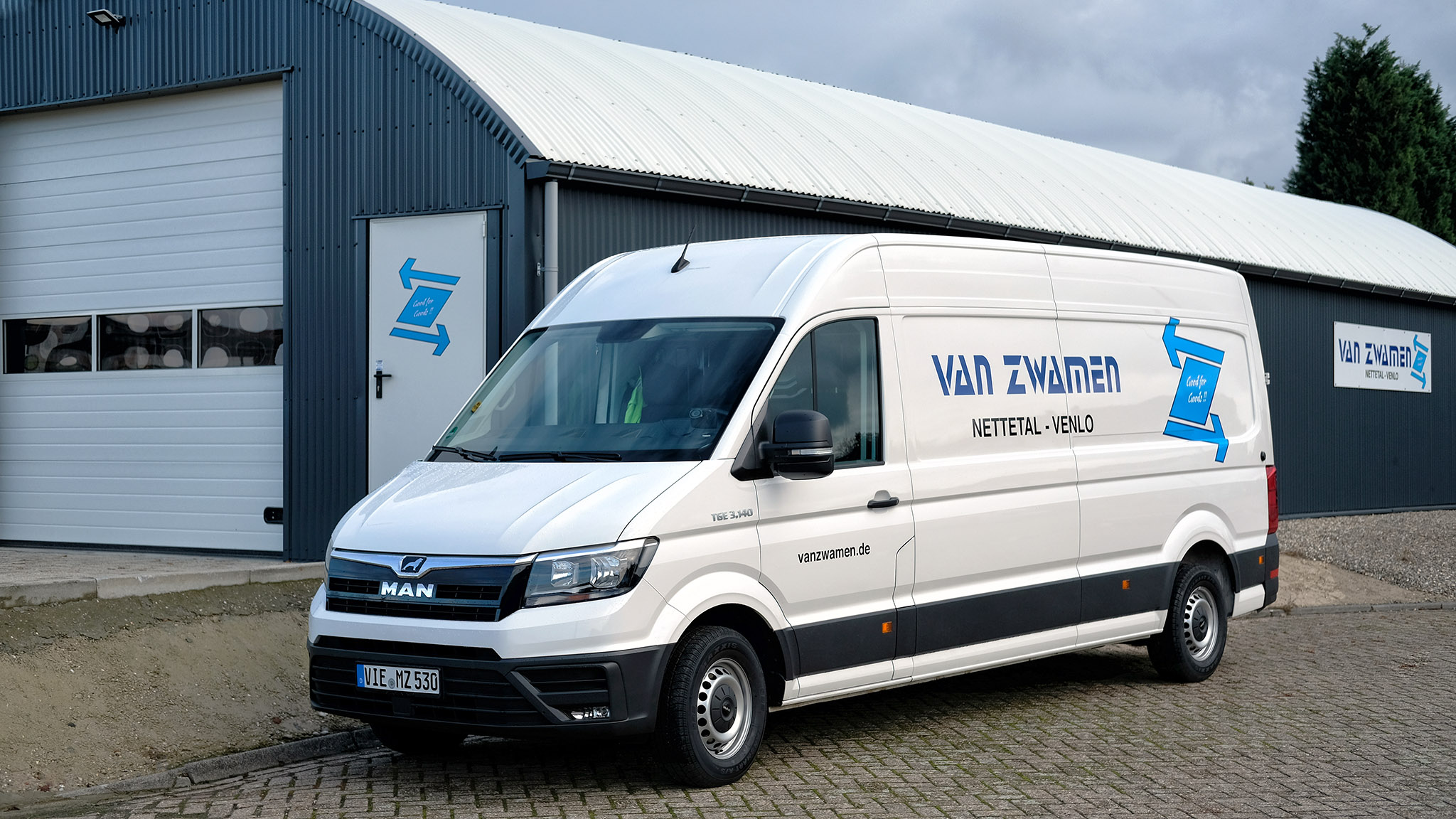 Firmenfahrzeug Van Zwamen